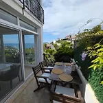 Villa Sevinc Akasya Luxury *