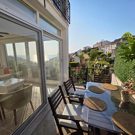 Vilă Sevinc Akasya Luxury